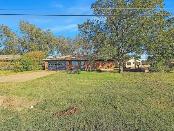 1206 N Powell Parkway, Anna, TX 75409