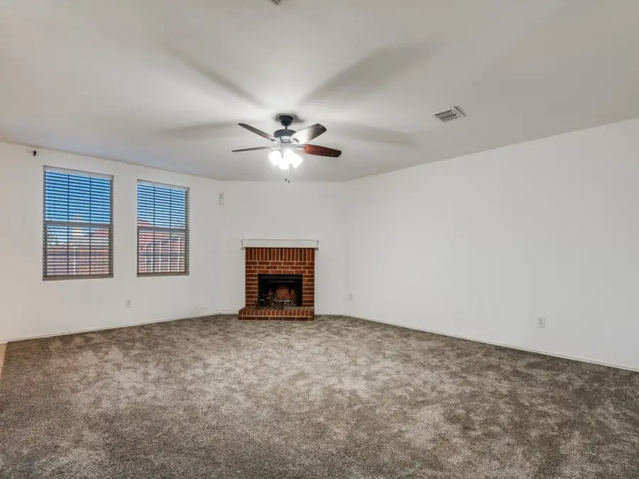 3022 Double Oak Drive, Rockwall, TX 75032 - Image #3