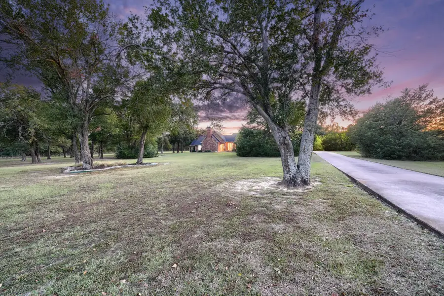 2592 Meadow Way, Terrell, TX 75160 - Image #2