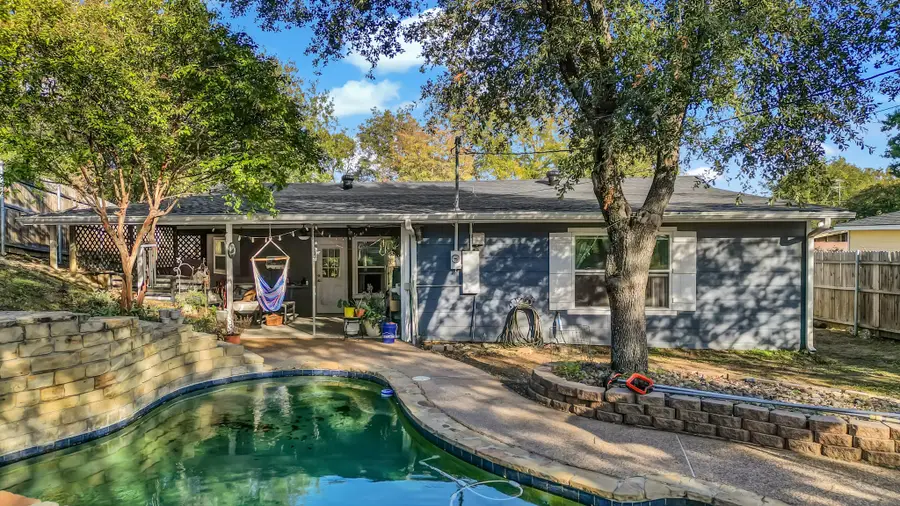 115 Harmon Street, Weatherford, TX 76086 - Image #2