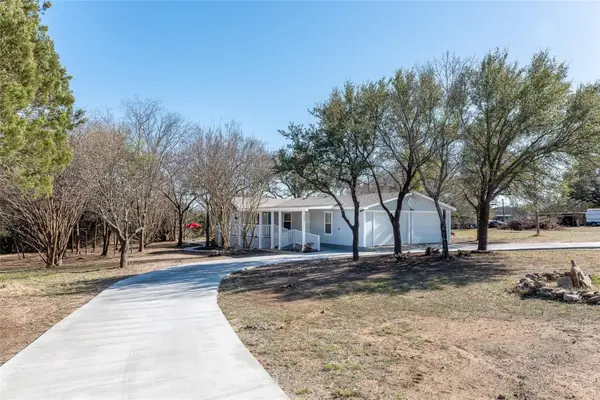 907 Mojave Trail, Granbury, TX 76048