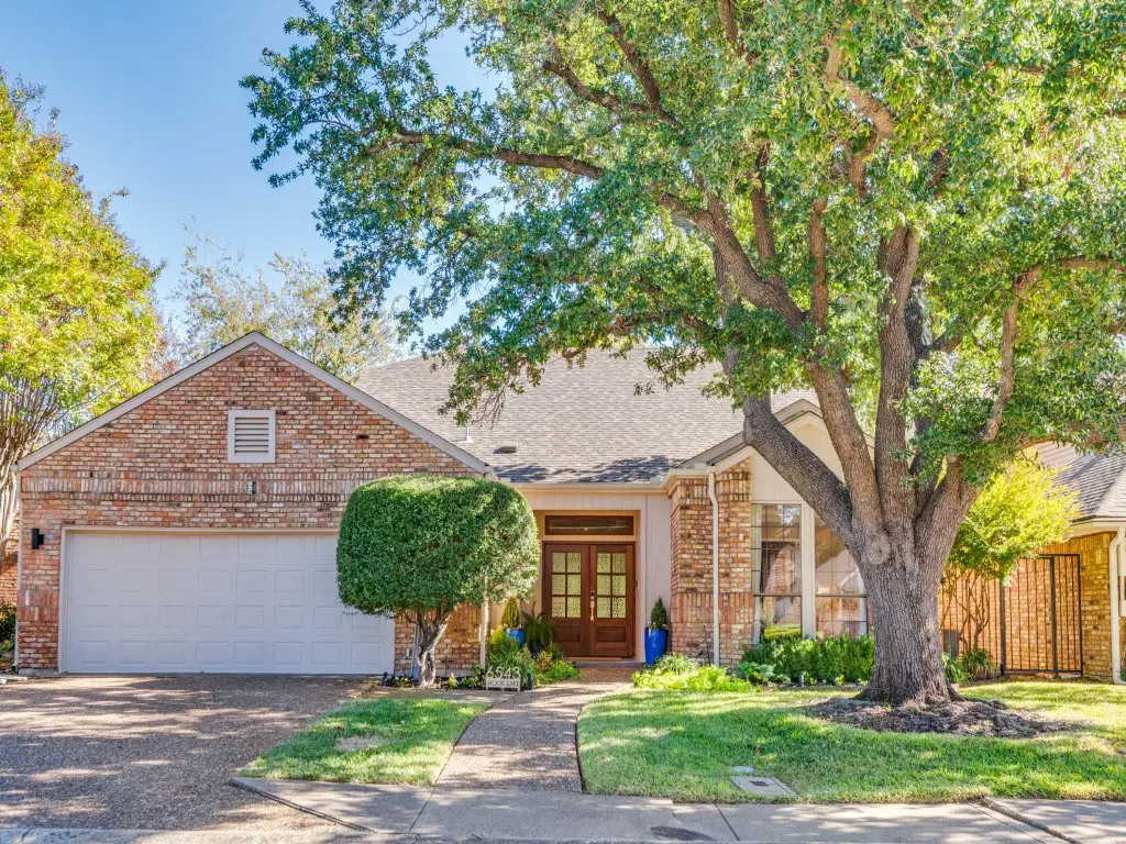6543 Brook Lake Drive, Dallas, TX 75248 - Image #1