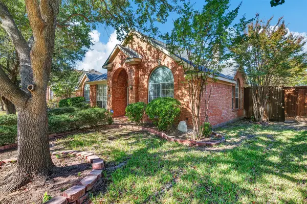 1303 Hillcrest Drive, Allen, TX 75002