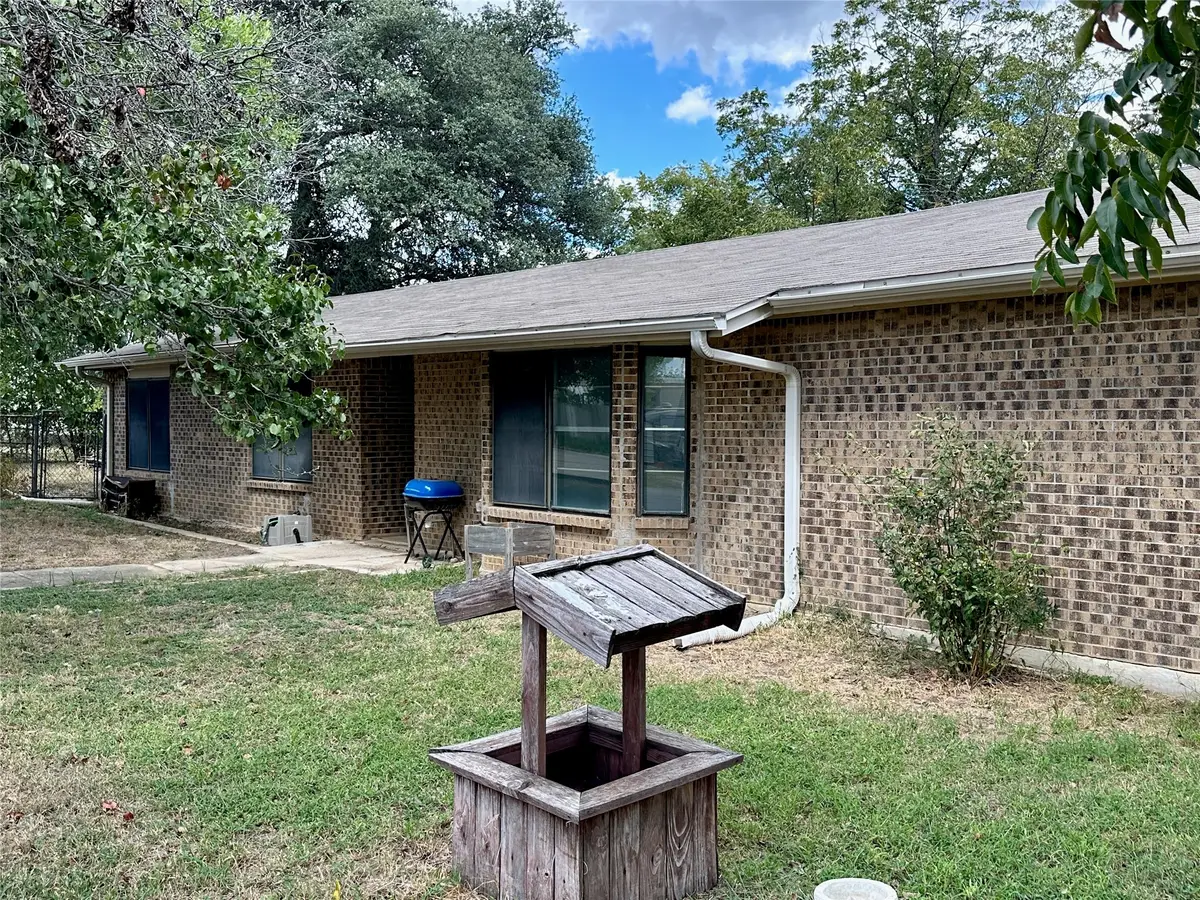 102 James Boulevard, Early, TX 76802 - Image #1