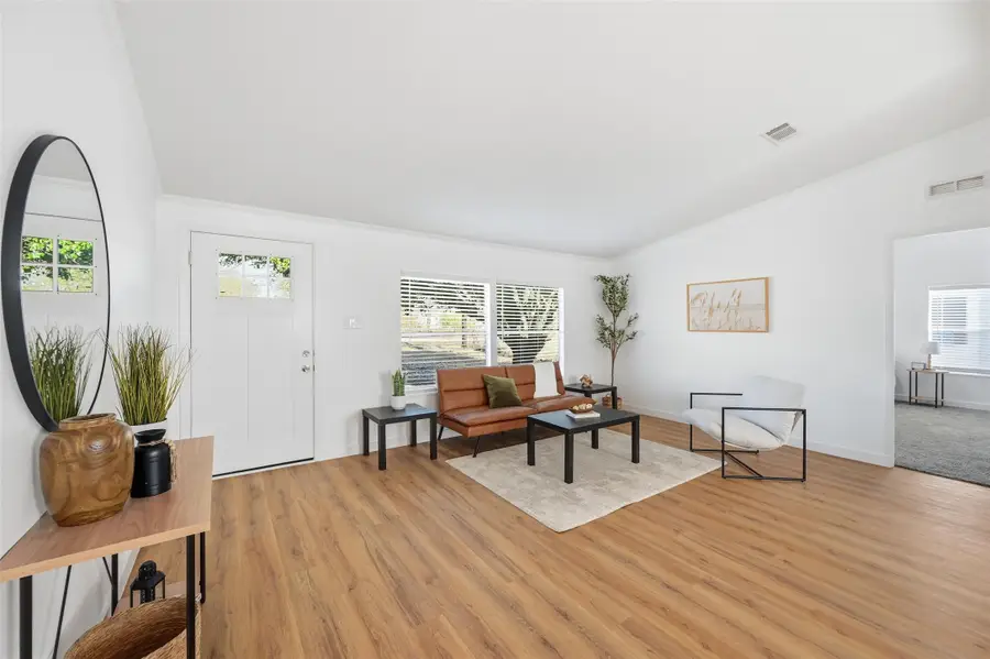 8820 Johns Road, Alvarado, TX 76009 - Image #3