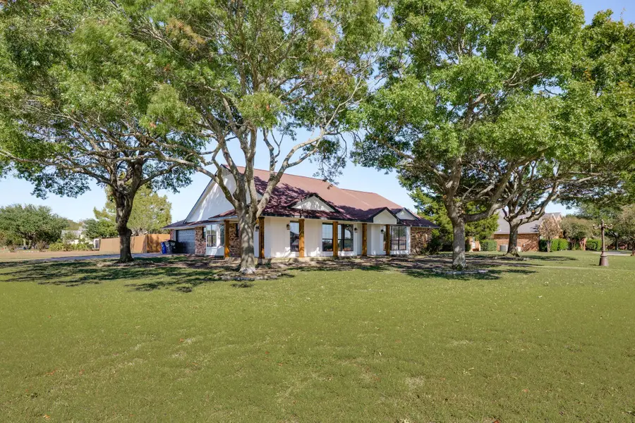 422 Country Ridge Lane, Red Oak, TX 75154 - Image #2
