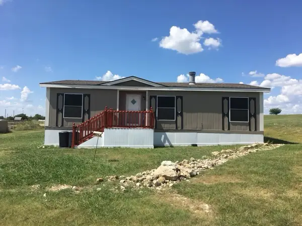 5700 Texas Street, Joshua, TX 76058