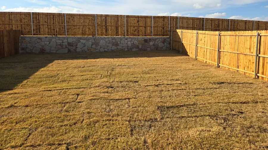 1818 Teton River Lane, Blue Ridge, TX 75424 - Image #2