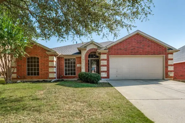 1211 Maple Terrace Drive, Mansfield, TX 76063