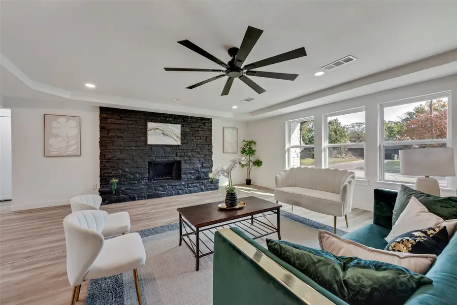 1205 Circle Lane, Bedford, TX 76022 - Image #2