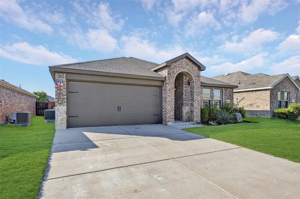 1100 Poinsettia Boulevard, Denton, TX 76209 - Image #1