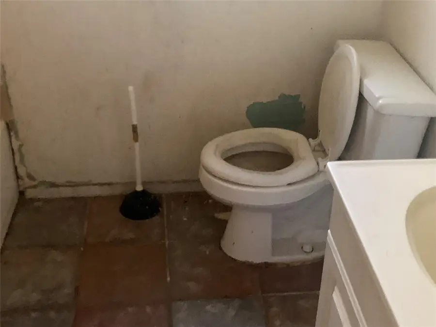 1317 W Bruton Road, Mesquite, TX 75149 - Image #3