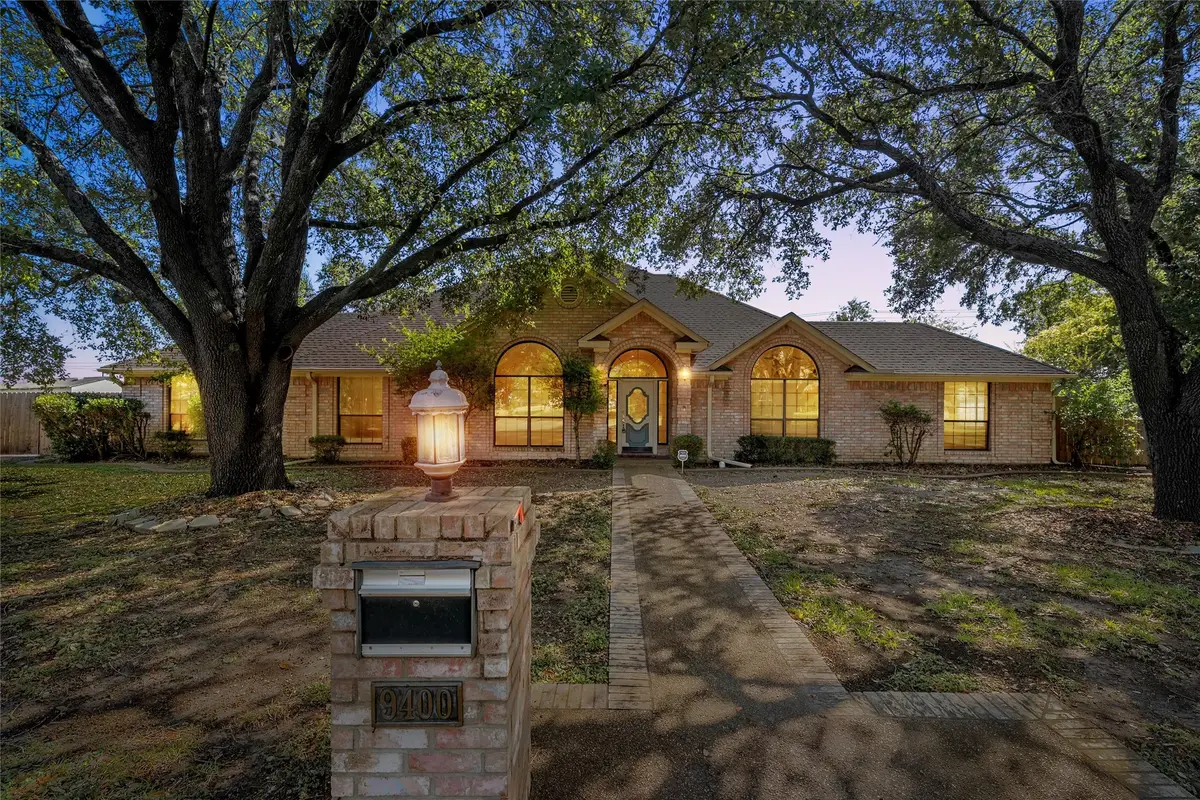 9400 Oak Hill Drive, Woodway, TX 76712 - Image #1