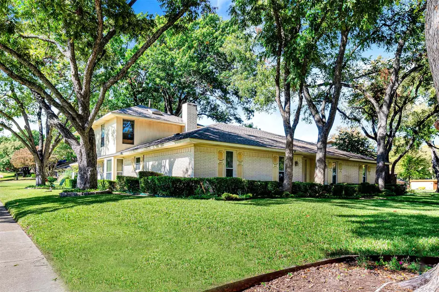 301 Canyon Ridge Drive, Richardson, TX 75080 - Image #2