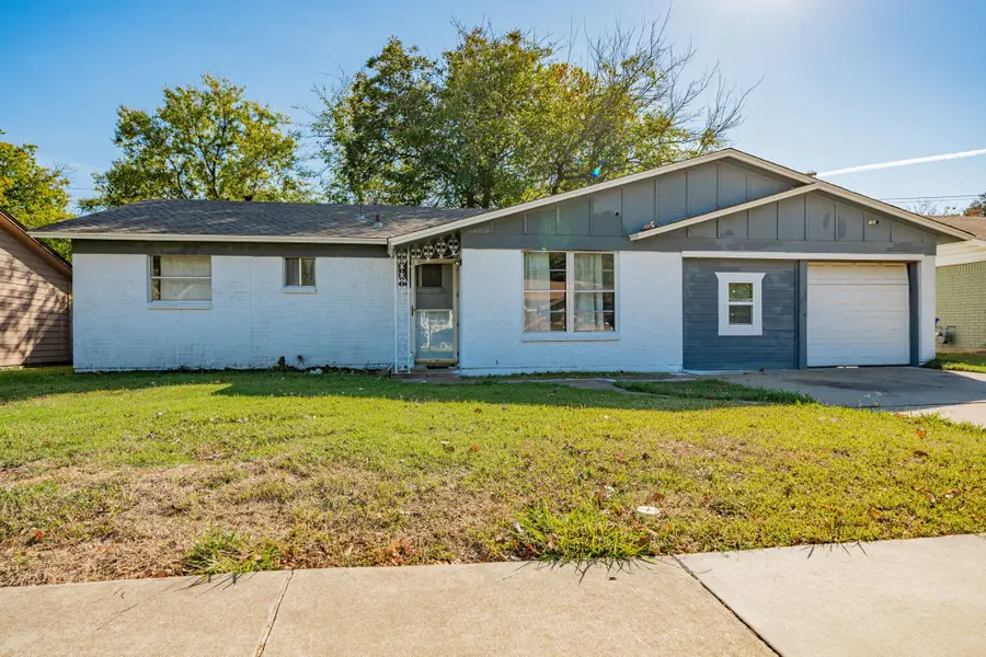 5736 Shipp Drive, Fort Worth, TX 76148 - Image #2