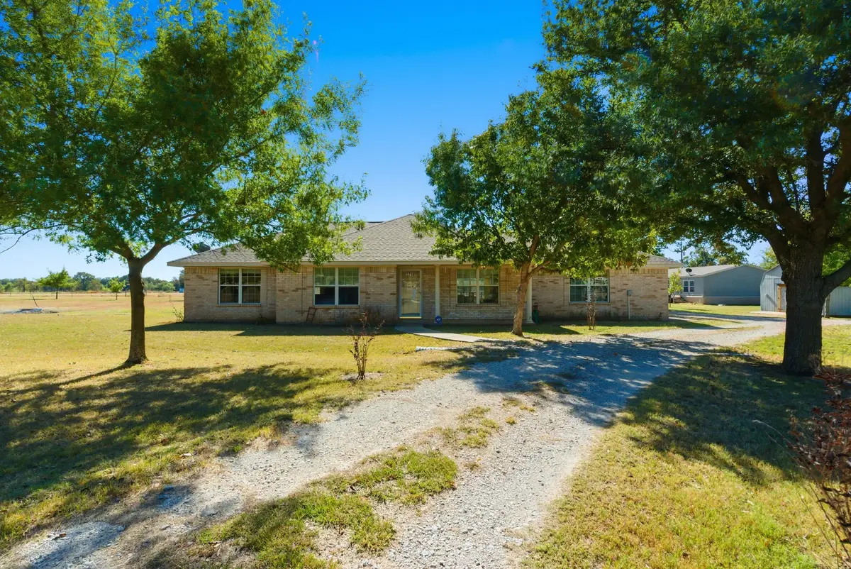 2710 Fairview Road, Millsap, TX 76066 - Image #1