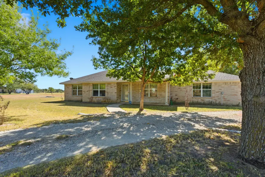 2710 Fairview Road, Millsap, TX 76066 - Image #3