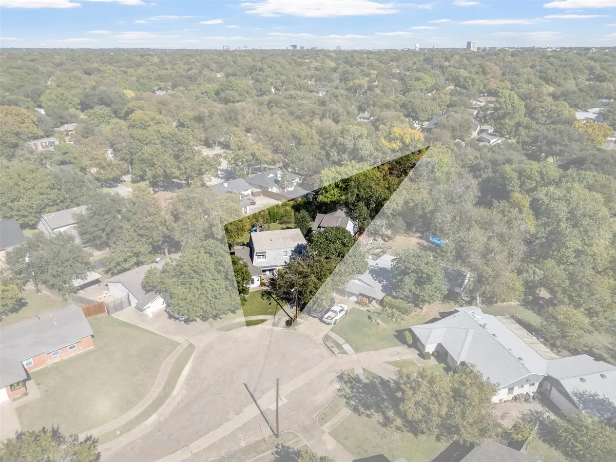 1112 Ridgeway Circle, Richardson, TX 75080 - Image #1