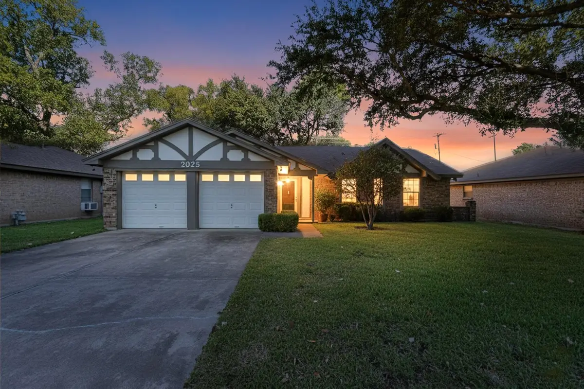 2025 Schumac Lane, Bedford, TX 76022 - Image #1