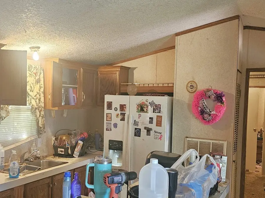 275 Byrd Circle, Karnack, TX 75661 - Image #3