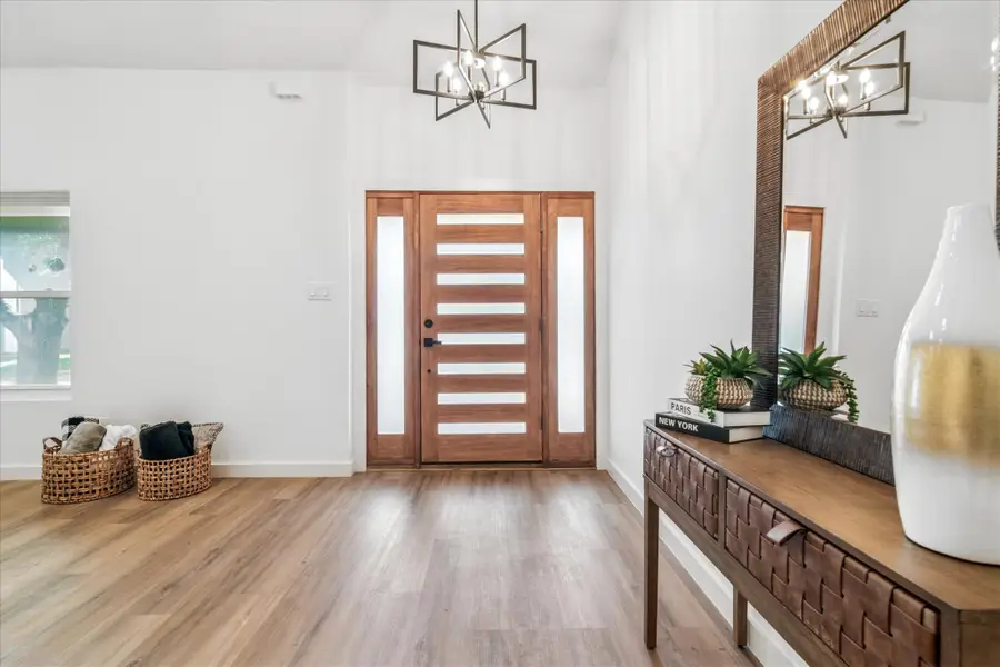 15712 Terrace Lawn Circle, Dallas, TX 75248 - Image #2