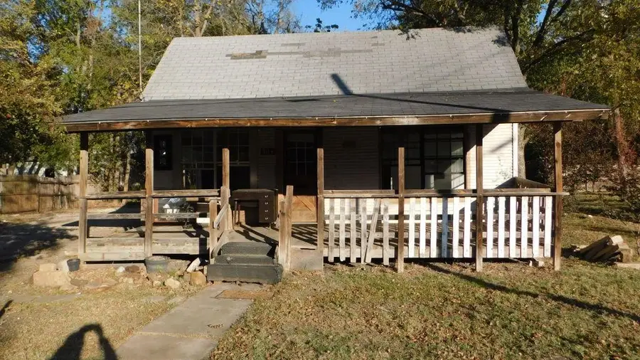 304 N Connett Street, Leonard, TX 75452 - Image #2