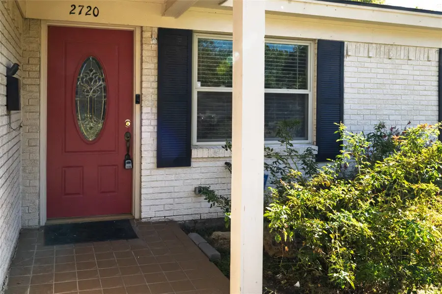 2720 Cedar Park Boulevard, Richland Hills, TX 76118 - Image #2