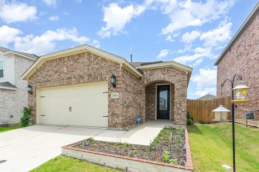 1103 Witherspoon Lane, Princeton, TX 75407 - Image #2