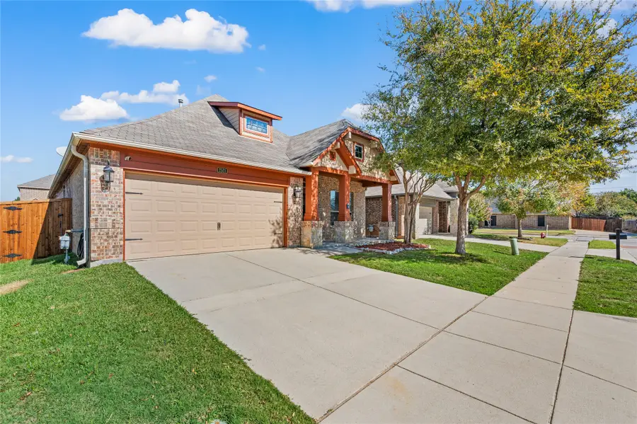 2521 Sanders Court, Bedford, TX 76021 - Image #3