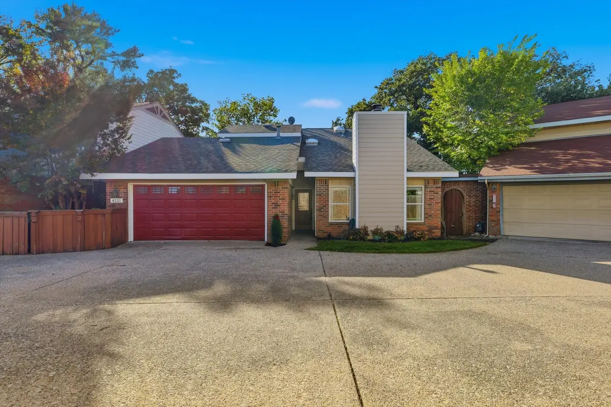 4221 Gayle Court, Flower Mound, TX 75028 - Image #1