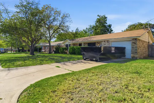 256 Pimlico Way, Saginaw, TX 76179