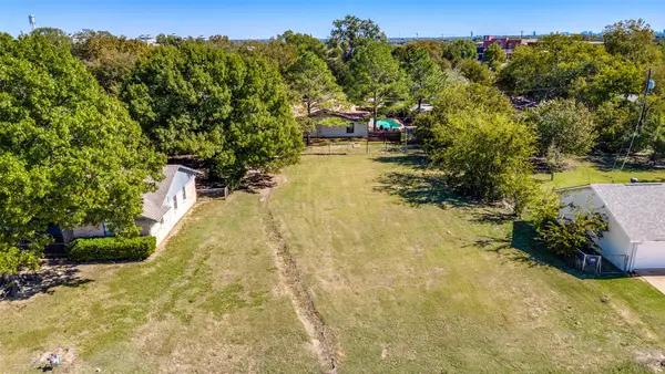 124 Park Drive, Little Elm, TX 75068