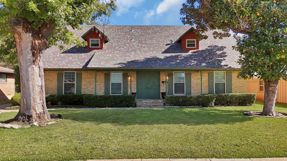 9426 Whittenburg Gate, Dallas, TX 75243 - Image #1