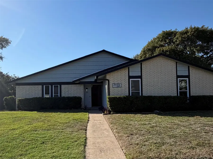 32 Green View Circle, Richardson, TX 75081 - Image #2