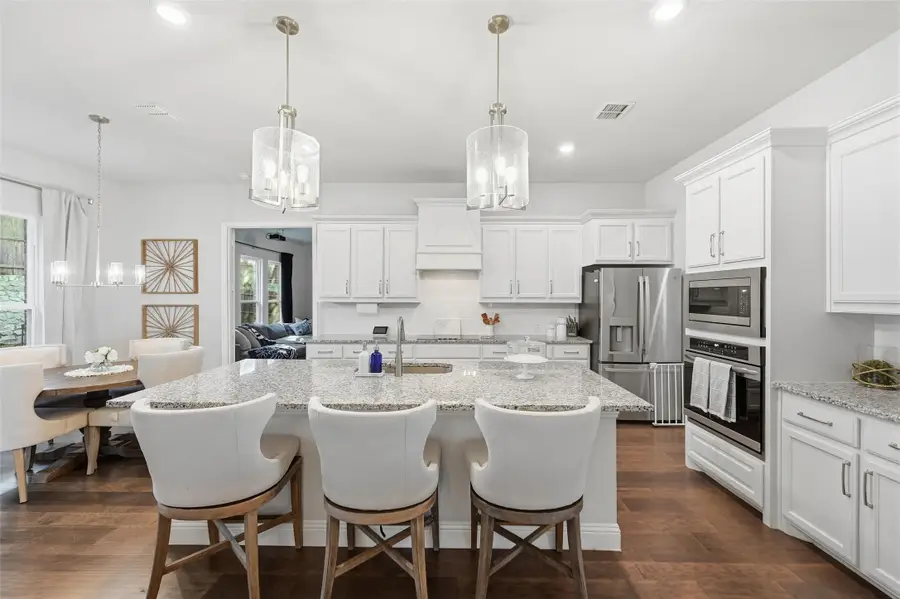 508 Yorktown Drive, Desoto, TX 75115 - Image #3