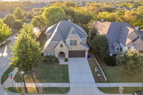 2401 Cabrillo Lane, Mansfield, TX 76063