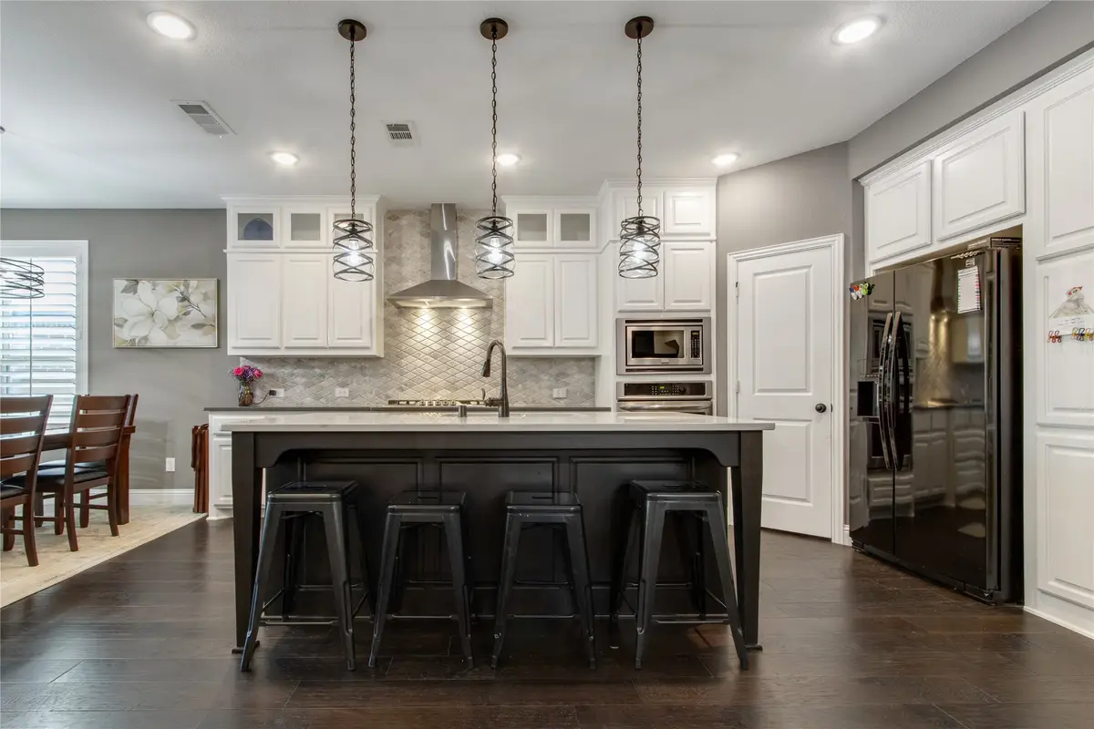 813 Pier Street, Little Elm, TX 76227 - Image #1