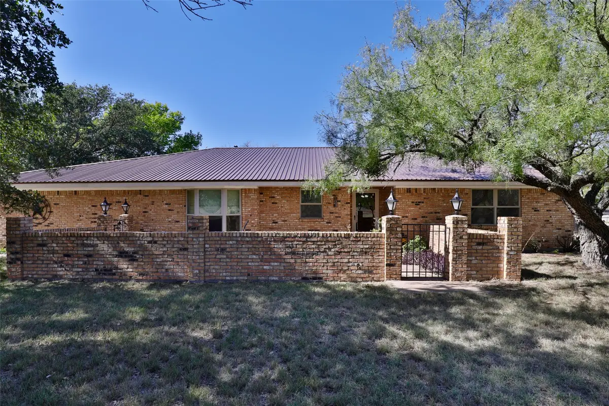 448 Elmdale Road S, Abilene, TX 79602 - Image #1