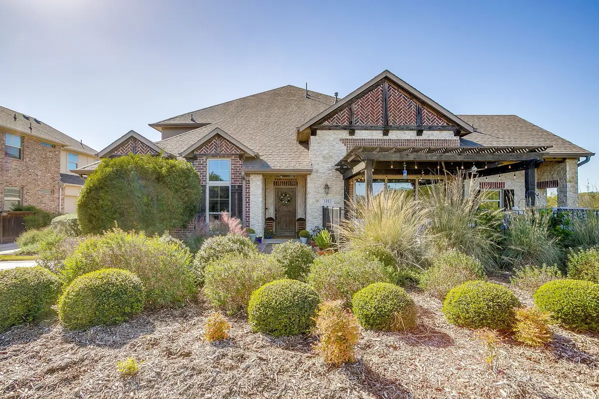 1003 Hurricane Creek Trail, Arlington, TX 76005 - Image #1