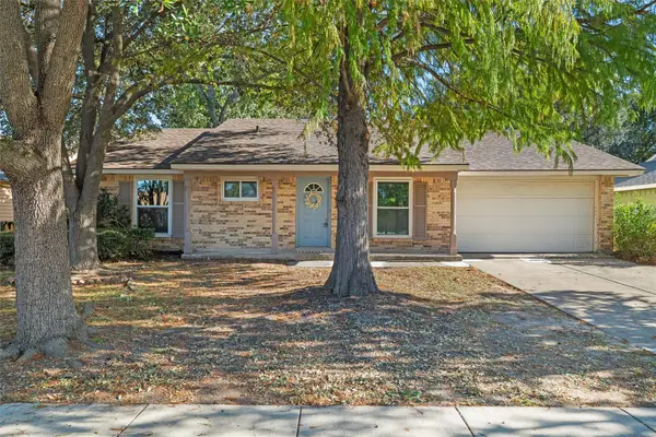 458 Woodmere Drive, Garland, TX 75043
