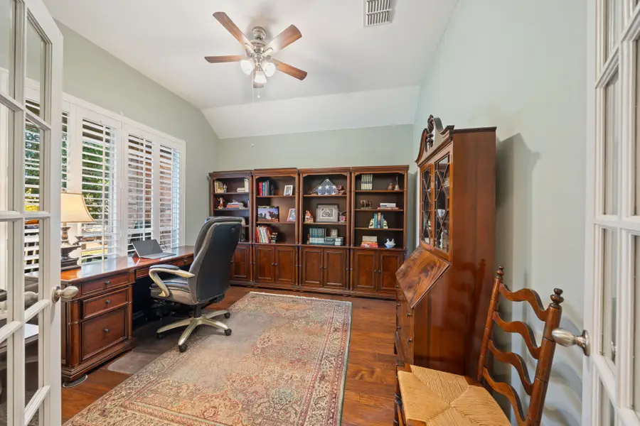 14881 Holly Leaf Drive, Frisco, TX 75035 - Image #3