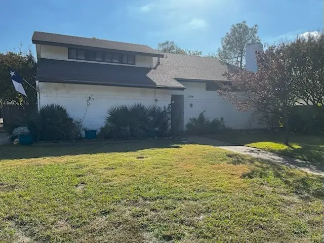 2706 S Surrey Drive, Carrollton, TX 75006 - Image #1