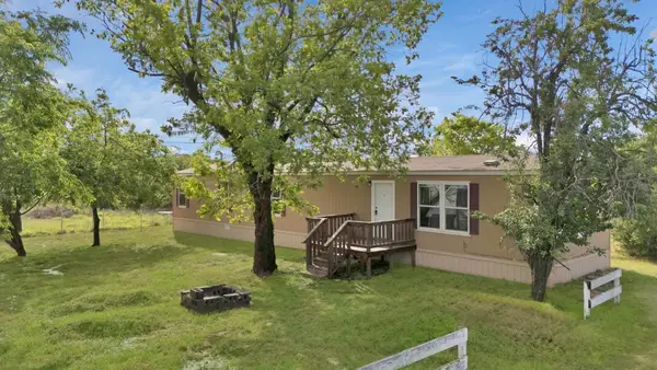 6624 Sunset Cove Court, Granbury, TX 76049