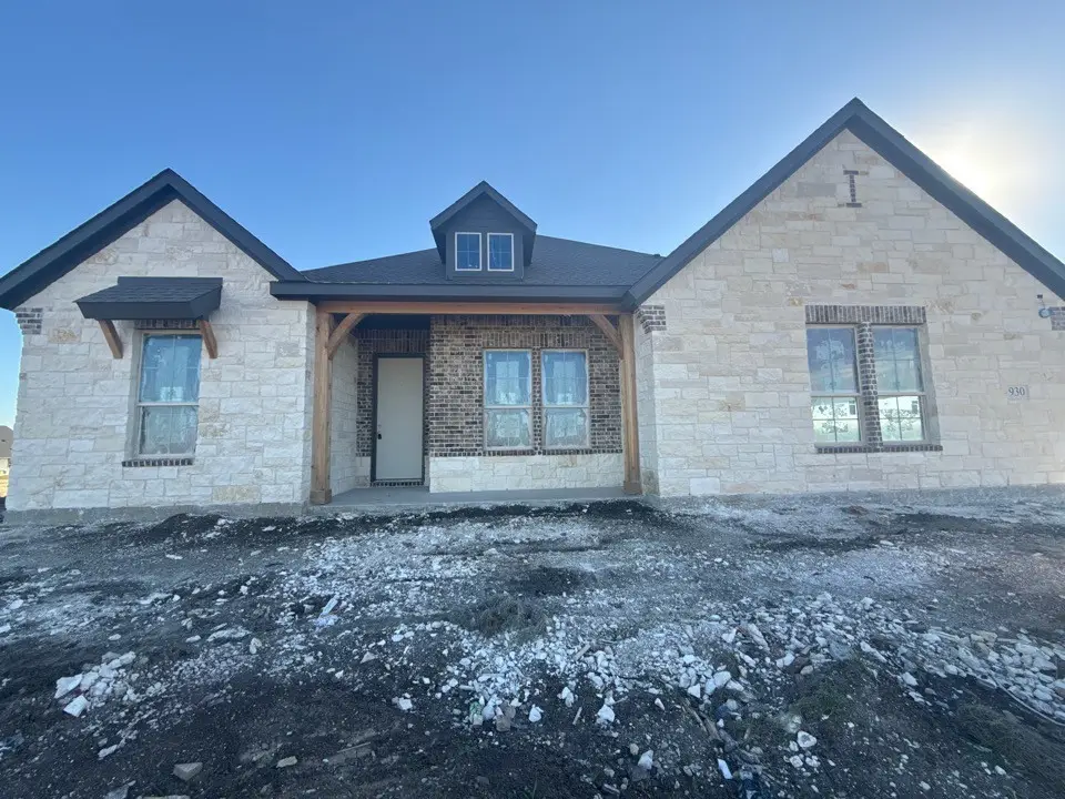 930 County Road 200, Valley View, TX 76272 - Image #1