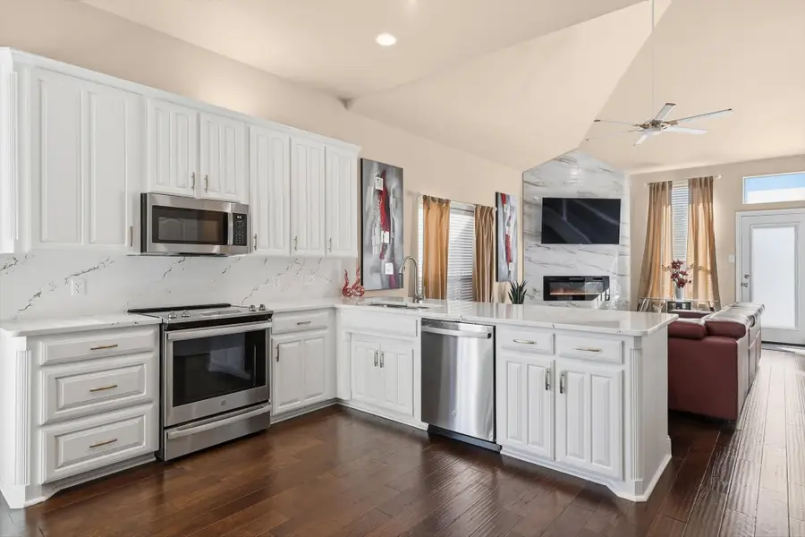 8308 Fall Crest Drive, Fort Worth, TX 76053 - Image #2