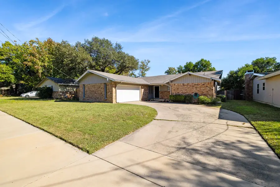 2510 Nottingham Drive, Denton, TX 76209 - Image #3