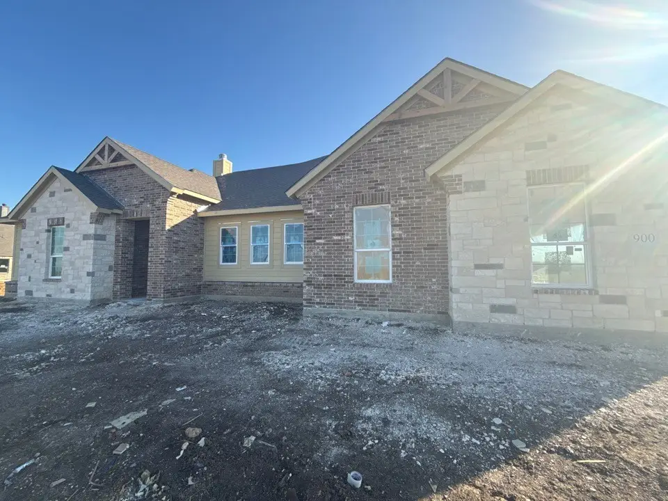 900 County Road 200, Valley View, TX 76272 - Image #1