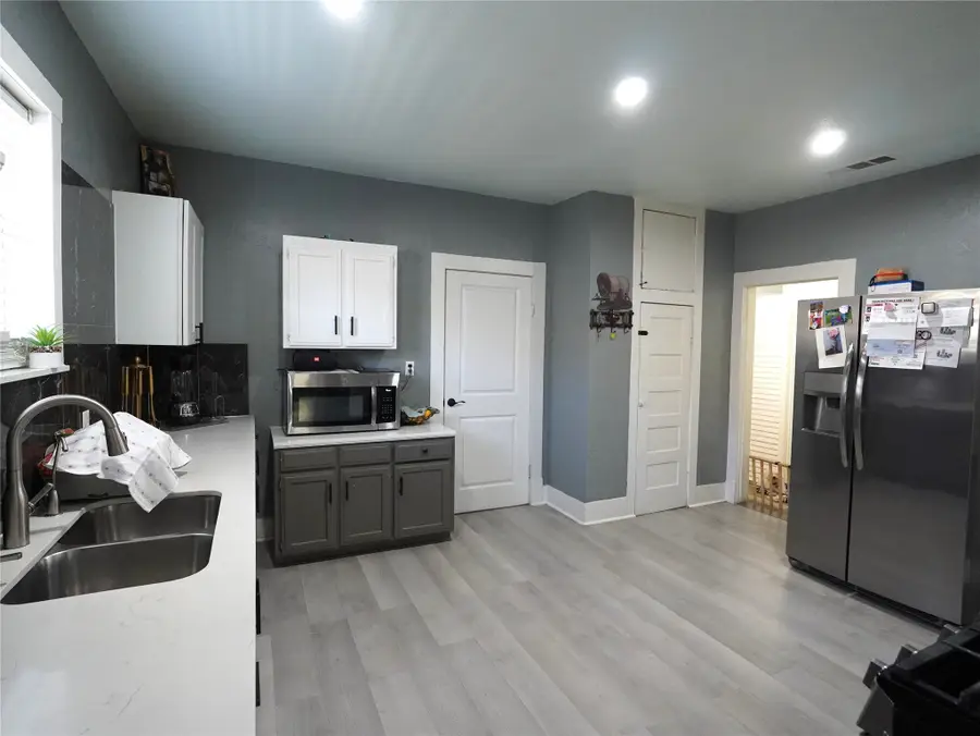 3611 Avenue H, Fort Worth, TX 76105 - Image #3