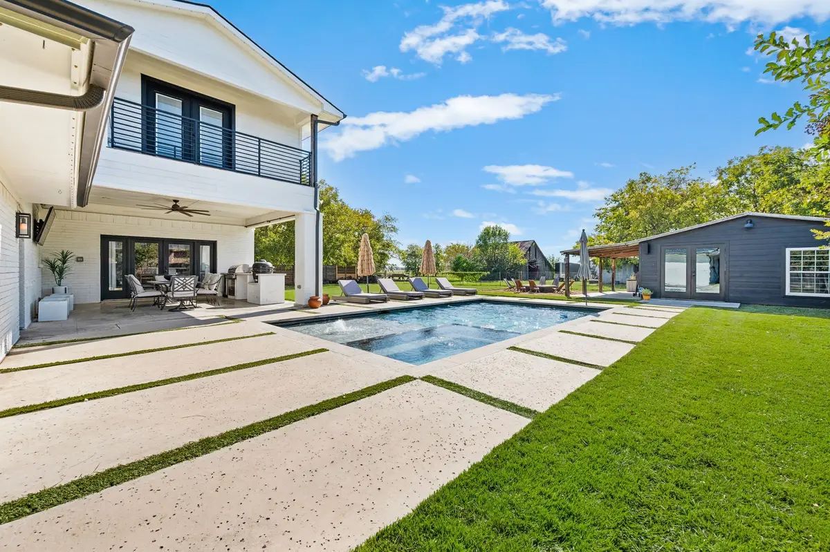 504 Main Street, Roanoke, TX 76262 - Image #1