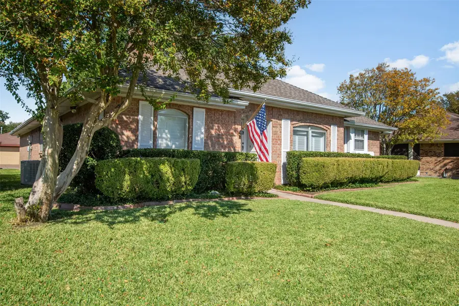 409 Doral Place, Garland, TX 75043 - Image #3